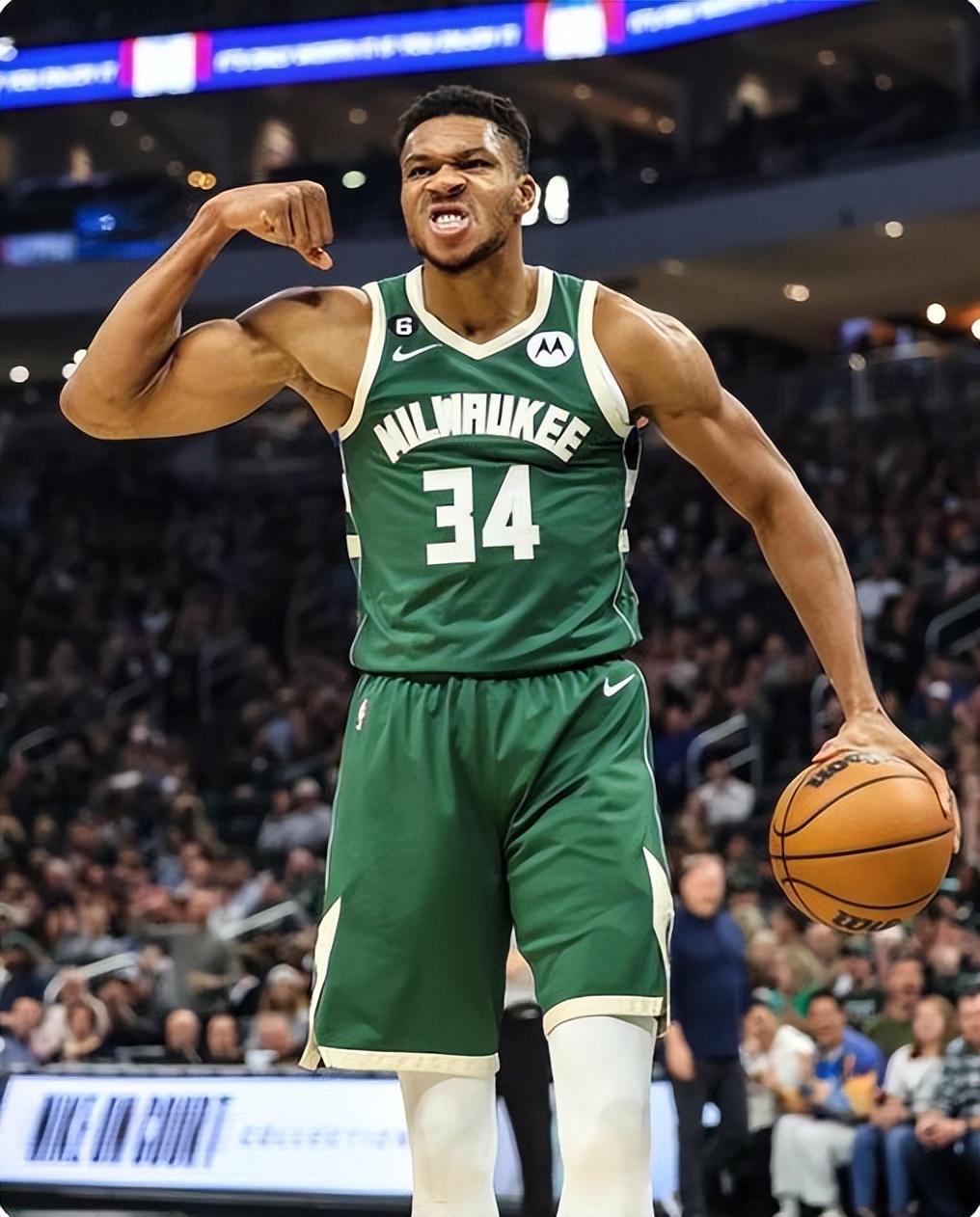 关于雄鹿核心复出,带领球队扭转颓势,重振士气的信息 关于雄鹿核心复出,带领球队扭转颓势,重振士气的信息