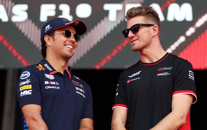 雷诺车队绝杀梅赛德斯，佩雷兹点燃赛场