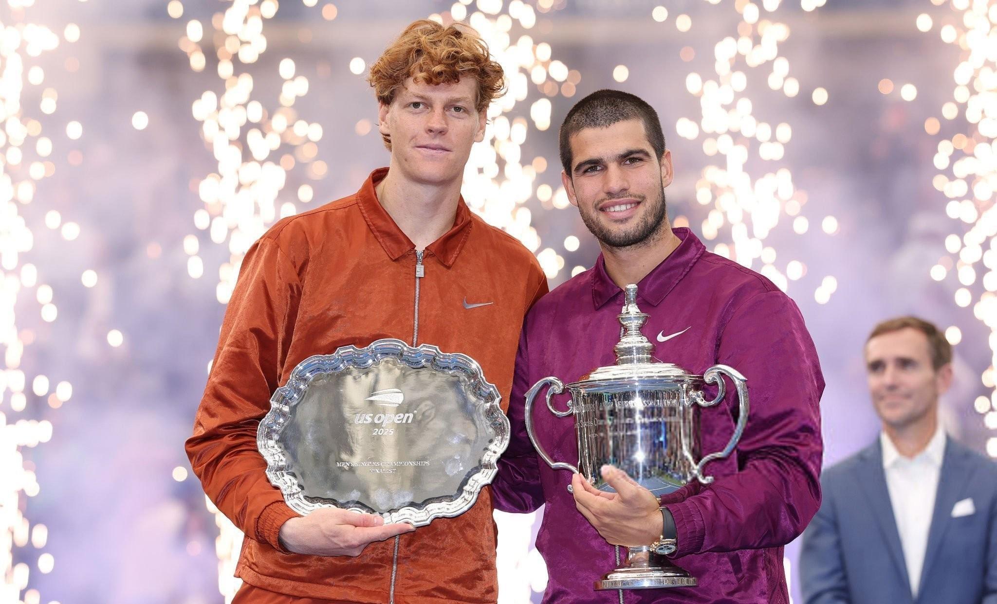 ATP总决赛力克美网，鲁德扛起全队